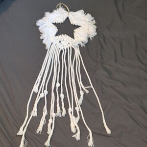 White Handmade Star Macramé Wall Hanging